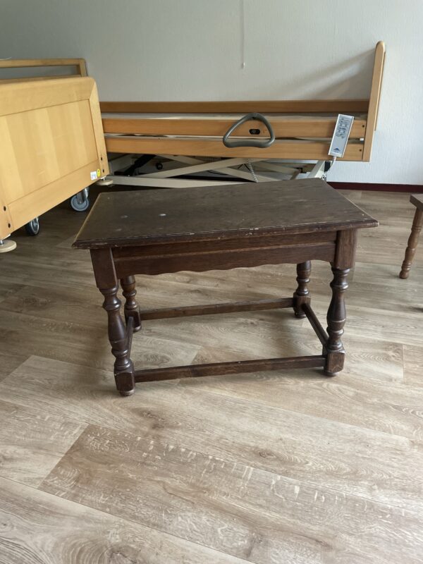 Bijzettafel H50xB70xD43cm